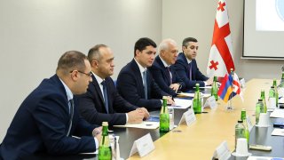 ՀՀ քննչական կոմիտեի նախագահը Թբիլիսիում հանդիպում է ունեցել Վրաստանի  ֆինանսների նախարարության քննչական ծառայության ղեկավարի հետ